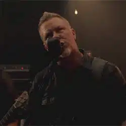 METALLICA Moth Into Flame 4