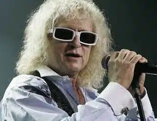 Michel Polnareff hospitalisé de toute urgence 11
