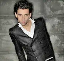 Mika fier et heureux grâce à Kendji 29