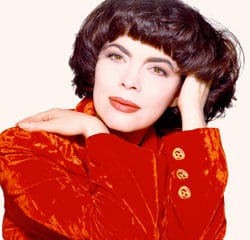 Mireille Mathieu célèbre ses 50 ans de carrière 9