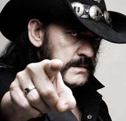 Décès Lemmy Kilmister : 40 ans de carrière en vidéo 5