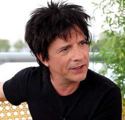 Nicola Sirkis annonce qu'il ne jouera jamais au Bataclan 8