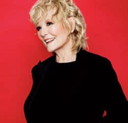 Petula Clark en concert à l'Olympia 7