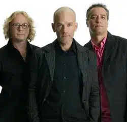 R.E.M c'est fini ! 13