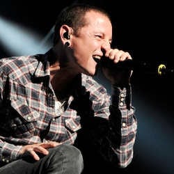 Pourquoi le chanteur de Linkin Park s'est-il suicidé ? 4