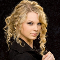 TAYLOR SWIFT Everything Has Changed 4