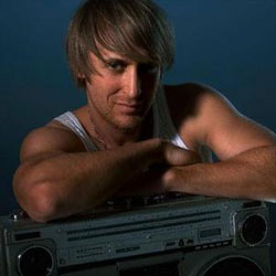 David Guetta roule pour Britney Spears 16