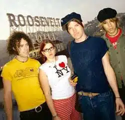 Les Dandy Warhols sortent leur premier album live 11