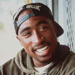 En 1992, Tupac mettait déjà en garde contre Donald Trump 5