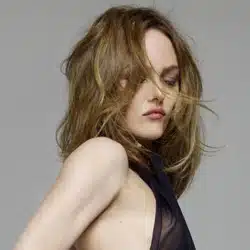 VANESSA PARADIS Love Song 16