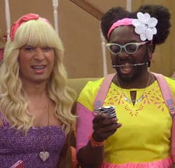 Will i am et Jimmy Fallon se travestissent pour un sketch 11