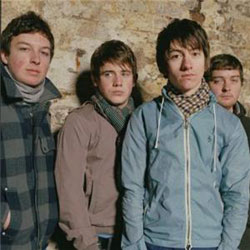 Arctic Monkeys 4