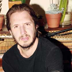 Emile Haynie 4