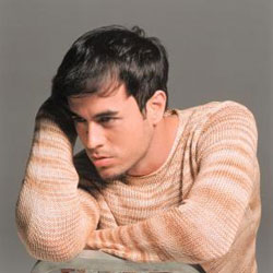 Enrique Iglesias 22