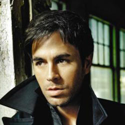 Enrique Iglesias 31