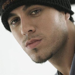 Enrique Iglesias 31