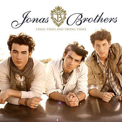 Jonas Brothers, un trio pop made in USA 25