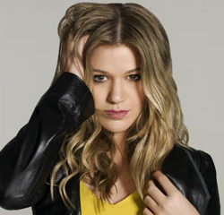 Kelly Clarkson 4