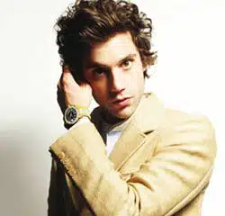 Mika change d'avis comme de chemise 5