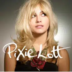 Pixie Lott <i>Turn it up</i> 7