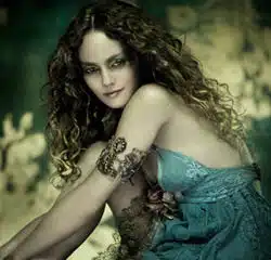 Vanessa Paradis Il y a 32
