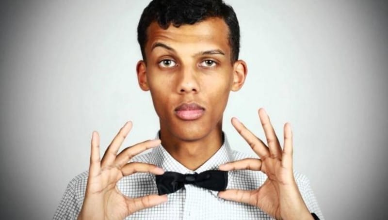 Stromae sort de sa retraite et dévoile le titre "défiler"