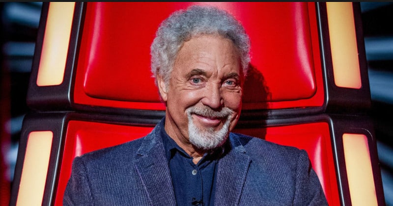 Tom Jones hospitalisé en urgence suite à une infection bactérienne