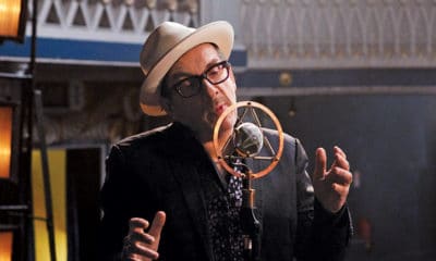 Elvis Costello & The Imposters de retour le 12 octobre prochain avec un nouvel album baptisé “Look Now”.