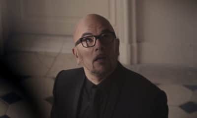 Témoin d'un terrible accident entre un véhicule et une mobylette, Pascal Obispo sauve une vie.