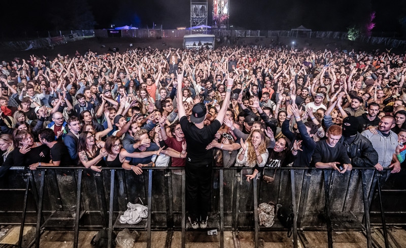 Le Festival Woodstower a célébré ses 20 ans avec plus de 33 000 festivaliers, un record dans l'histoire du festival.