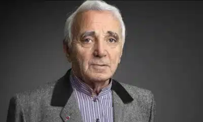Une animatrice radio de France Bleu se lâche sur Charles Aznavour qu'elle qualifie de "sexiste" et "raciste de droite"
