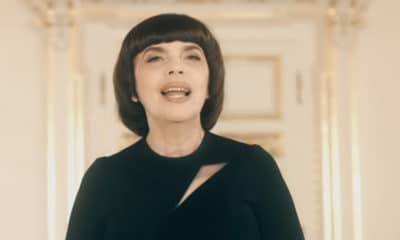 Dans une interview accordée au Parisien, Mireille Mathieu se lâche sur Laurent Ruquier et Yann Barthès