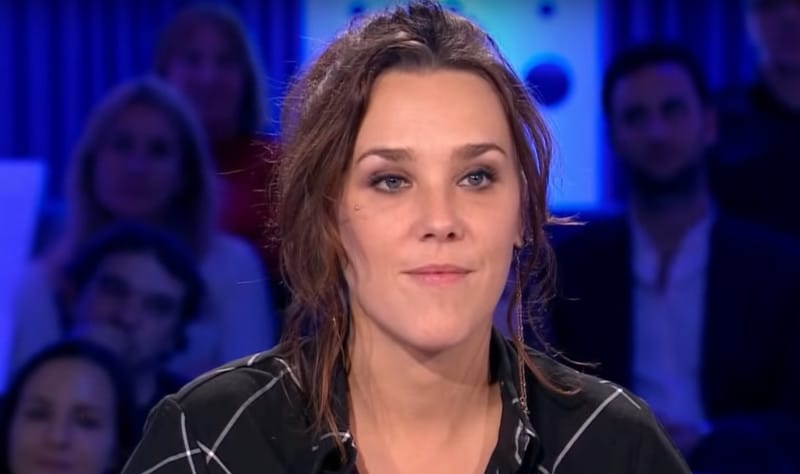 Dans une interview accordée au Parisien, la chanteuse Zaz annonce avoir enregistré un duo avec Till Lindemann, le chanteur de Rammstein