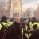 Ce samedi, l'actrice Uma Thurman a posté une photo d'elle à Paris, au beau milieu des Gilets jaunes