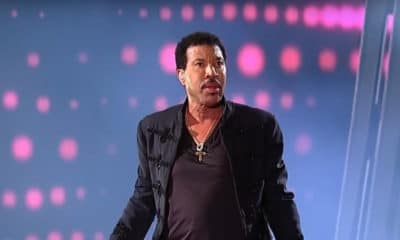 Le fils de Lionel Richie menace de se faire exploser à l'aéroport de Londres