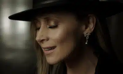 Lara Fabian dénonce l'acharnement de Yann Barthès à son égard