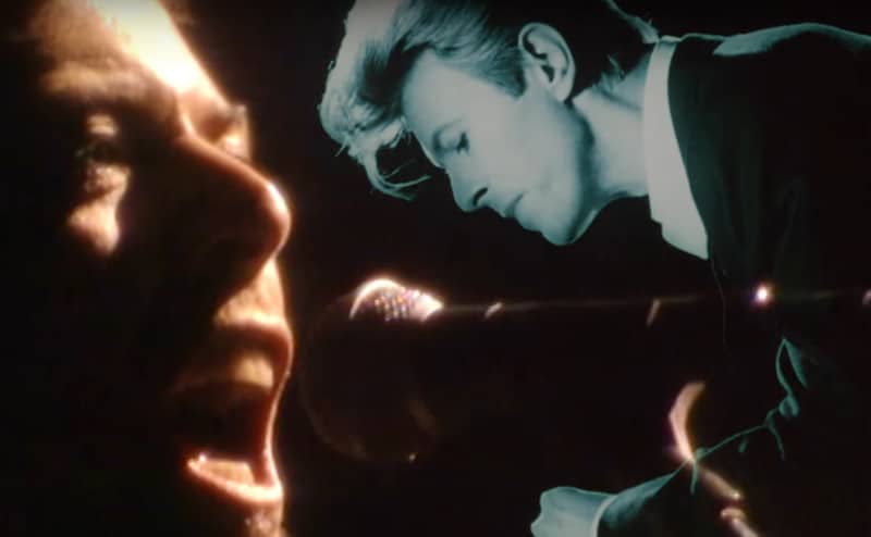 Découvrez le clip anniversaire de « Space Oddity » de David Bowie