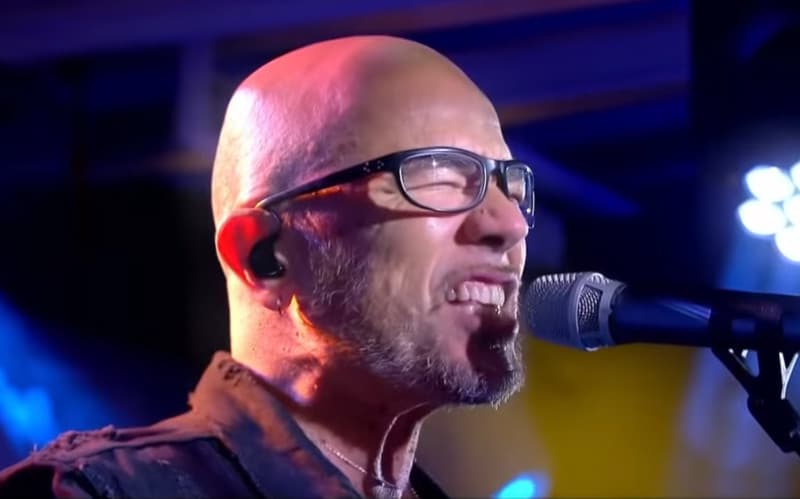 Pascal Obispo pousse un coup de gueule contre les Francofolies