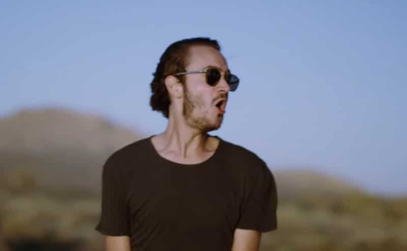 Editors dévoile le clip de « Black Gold »