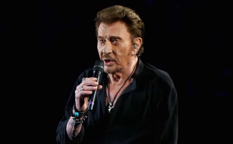 L’exhumation de Johnny Hallyday suspendue par sa fille Laura Smet