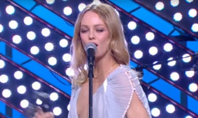 Vanessa Paradis dévoile le clip « Vague à l'âme soeur »