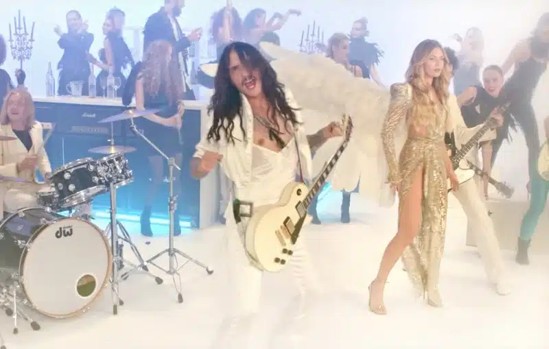 The Darkness clip In Another Life