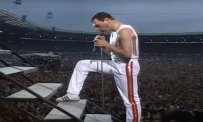 Queen Live At Wembley