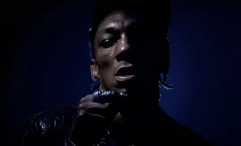 Tricky annonce la sortie de Fall To Pieces