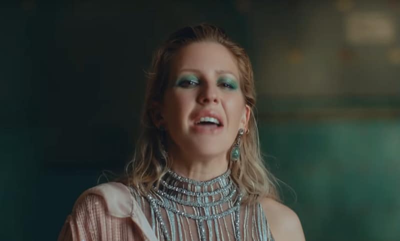 Ellie Goulding de retour avec Brightest Blue