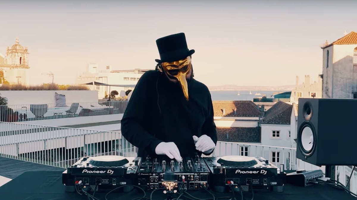 Claptone album closer