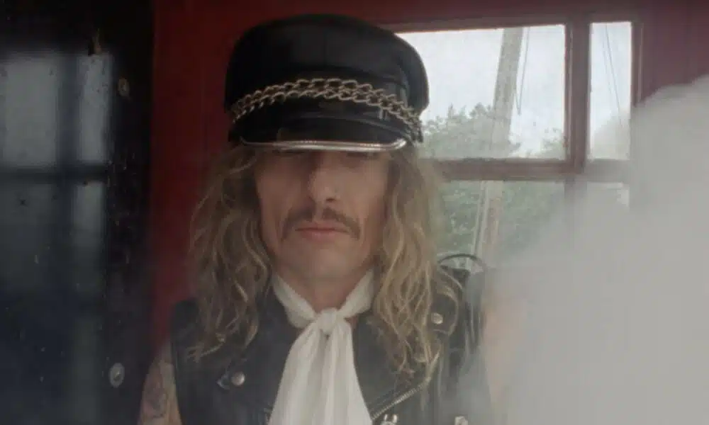 The Darkness Jussy's Girl