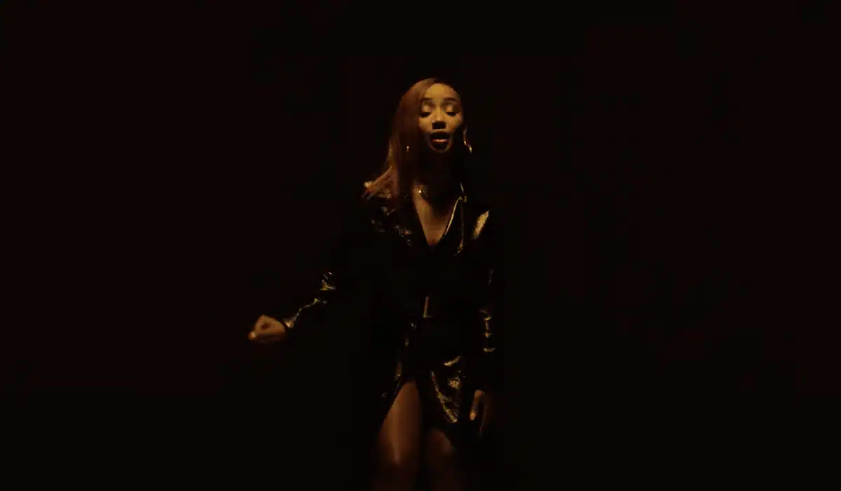 Minissia l'artiste qui monte