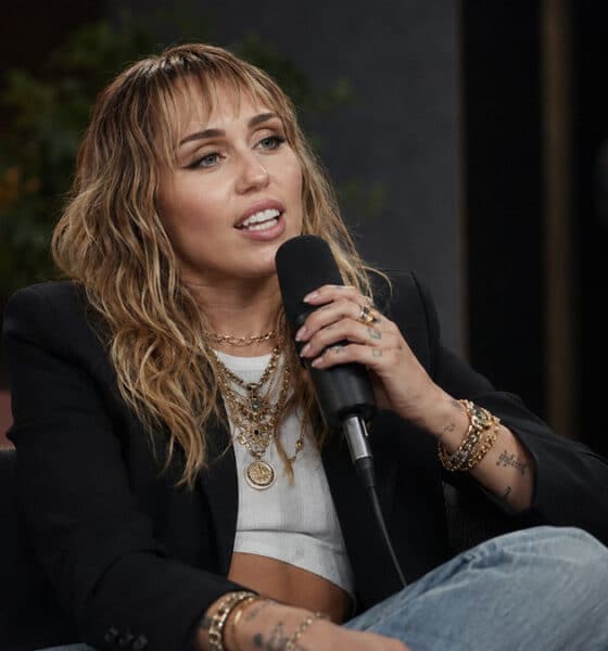 MILEY CYRUS Bass Persuades