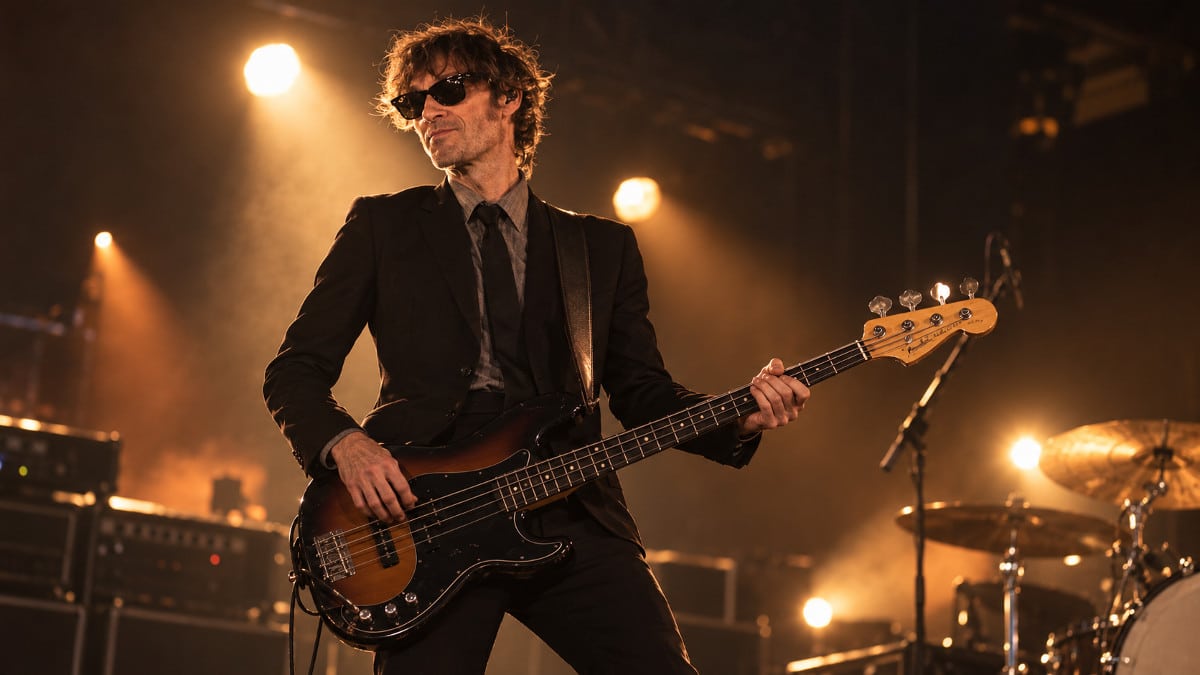 Pierre Dubost nouveau bassiste du groupe Indochine